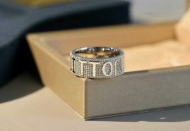 Picture of LV Ring _SKULVring11ly9112944